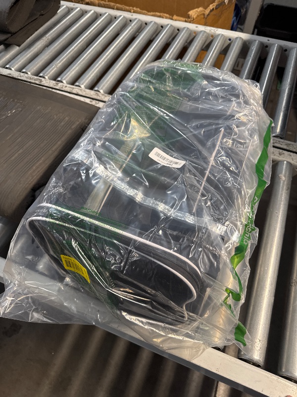 Photo 1 of (USED/FAIR) (BAGGED) Petskd Top and Side Expandable Pet Carrier 17x11x9.5 Inches Alaska Airline Approved, Soft-Sided Carrier for Small Cats and Dogs with Locking Safety Zippers and Anti-Scratch Mesh(Black)