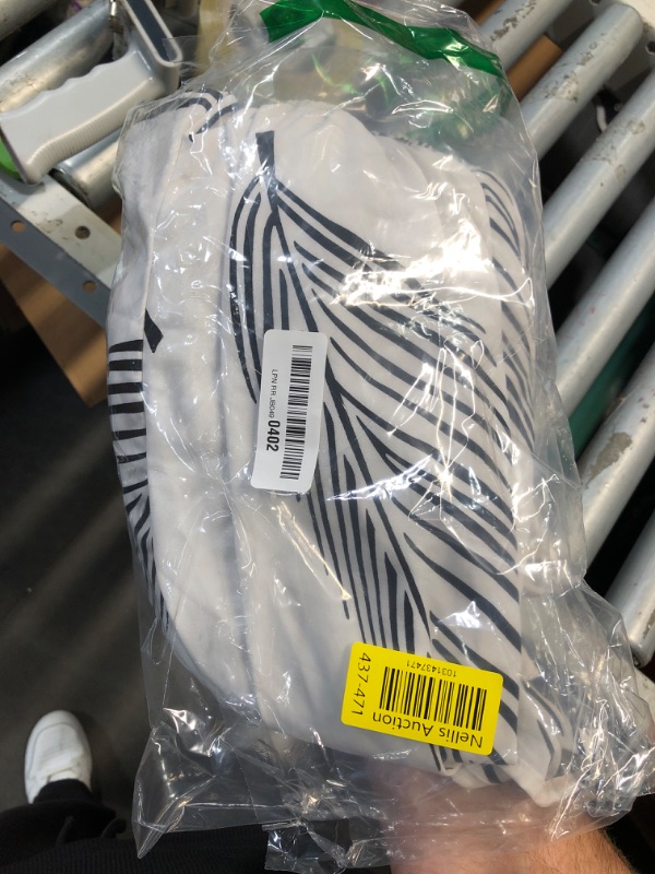 Photo 1 of (BAGGED) (USED/FAIR) Floerns Women's Plus Size Cold Shoulder Tropical Print V Neck Flared A Line Long Dress White Large Plus