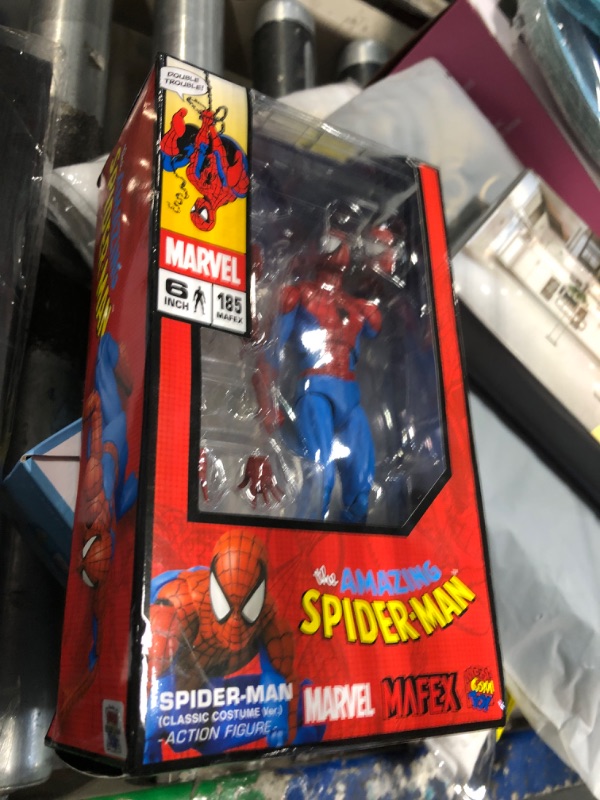 Photo 2 of ????????(MEDICOM TOY) MAFEX No.185 Spider-Man Spider-Man (Classic Costume Ver.) Total Height Approx. 6.1 inches (155 mm), Non-Scale, Pre-Painted Action Figure