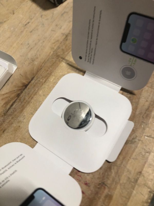 Photo 1 of Apple AirTag