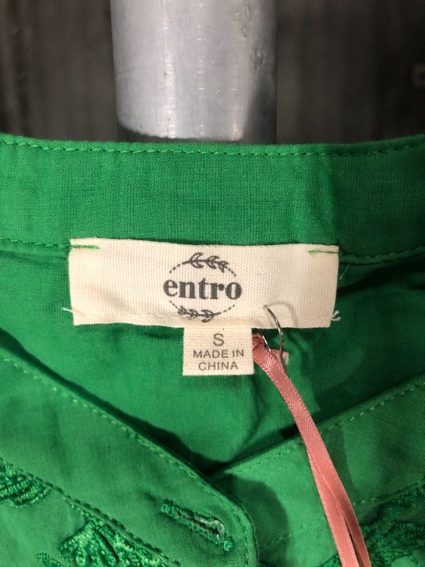 Photo 1 of ***SMALL SIZE*** ENTRO green top