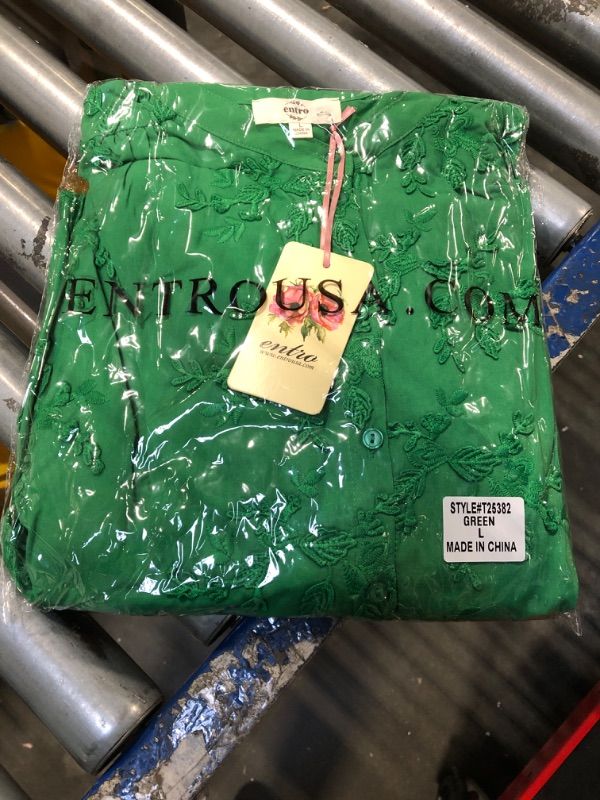 Photo 1 of ***SMALL SIZE*** ENTRO green top