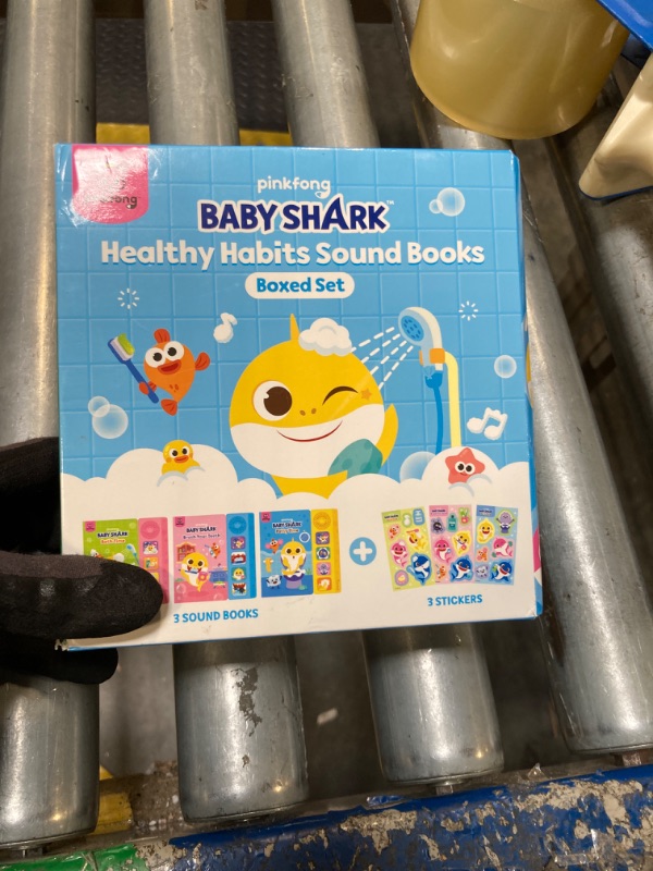 Photo 2 of [4BTN] Pinkfong Baby Shark Healthy Habits Sound Books Boxed Set | Potty Time, Brush Your Teeth & Bath Time | Musical Learning Toy for Toddlers 1-3 | Baby Shark Birthday