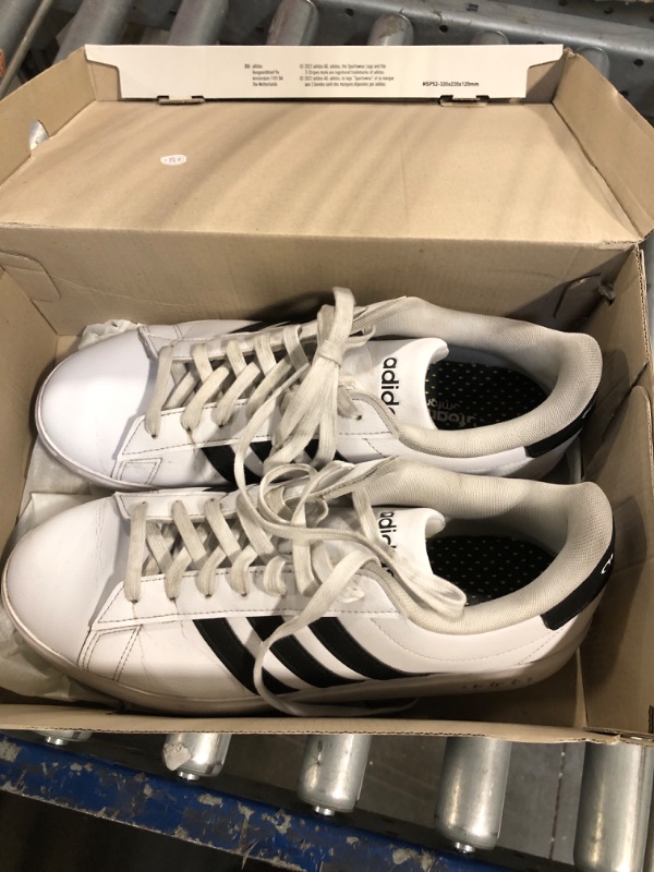 Photo 3 of ***USED***DIRTY***adidas Men's Grand Court 2.0 Tennis Shoe