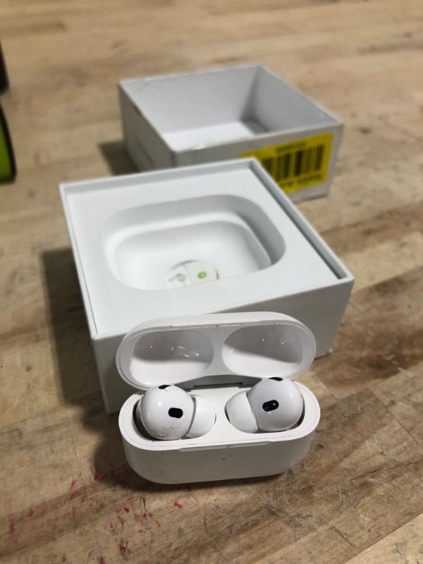 Photo 1 of **ONLY LEFT EAR BUD WORKS**Apple AirPods Pro 2 Wireless Earbuds, Active Noise Cancellation, Hearing Aid Feature, Bluetooth Headphones, Transparency, Personalized Spatial Audio, High-Fidelity Sound, H2 Chip, USB-C Charging