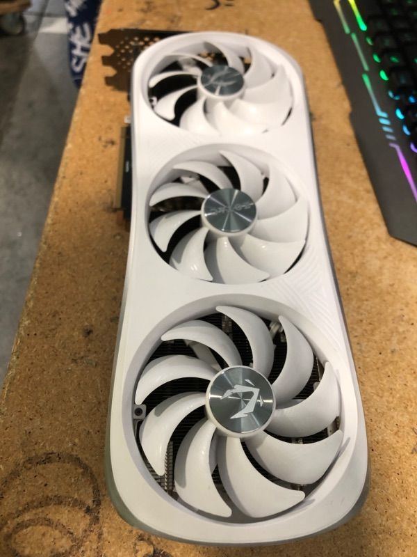 Photo 1 of **used** 3/20, minor damage on radiator very small dents , does not display video/needs repairs***
ZOTAC Gaming GeForce RTX 4080 Super Trinity OC White Edition DLSS 3 16GB GDDR6X 256-bit 23 Gbps PCIE 4.0 Gaming Graphics Card, IceStorm 2.0 Advanced Cooling