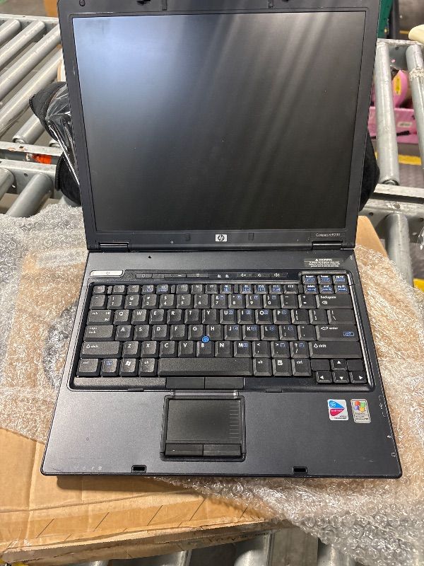 Photo 4 of **MISSING CHARGER**HP Compaq 15.4" Business Notebook 6710b (Intel Core 2 Duo Processor T7100 (1.8 GHz), 1 GB RAM, 120 GB Hard Drive, Vista Business)
