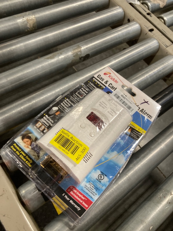 Photo 1 of Kidde Carbon Monoxide Detector, Propane, Natural, Methane, & Explosive Gas Alarm, Plug-In Wall with 9-Volt Battery Backup, Digital LED Display