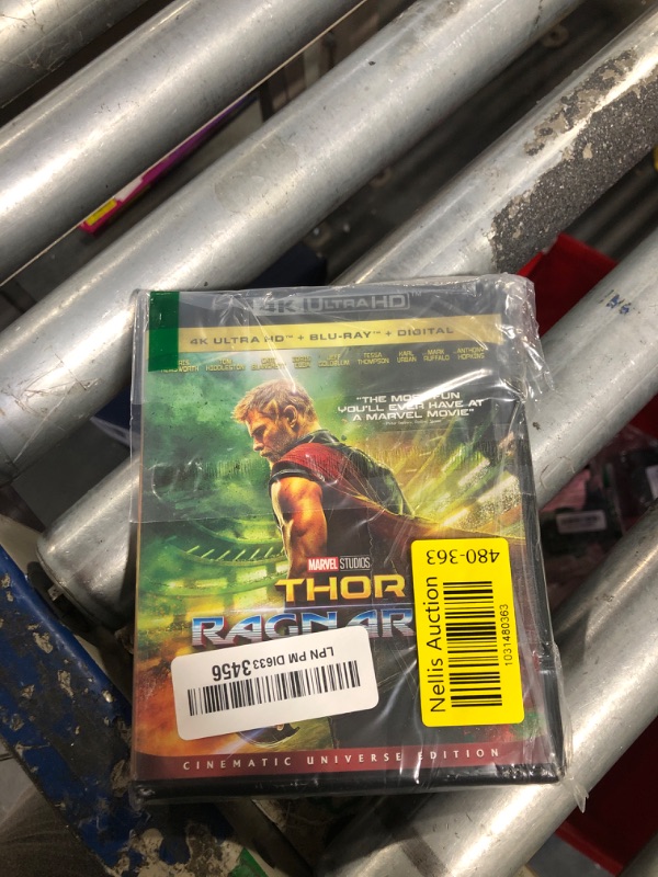 Photo 2 of ***dvd*** Thor: Ragnorok [4K UHD]