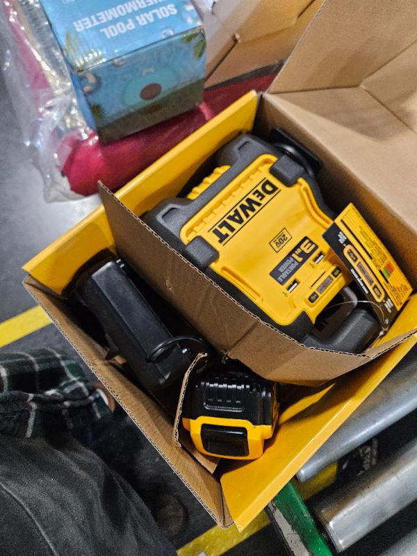 Photo 3 of **UNABLE TO TEST**
 DeWalt DXAE20VBBK Battery Booster with 20V XR 5 AH Lithium-Ion Battery and DCB115 Battery Charger