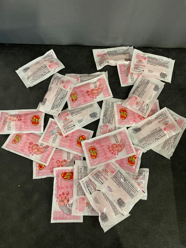 Photo 1 of Jelly Belly Presents "It's a GIRL" Bubble Gum Flavored JellyBeans - 1oz individual bags - 24 bag case