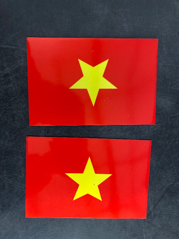 Photo 1 of GEEKBEAR National Flag Car Magnet (Vietnam, 2 Pack) - Reflective Waterproof Durable Magnetic Sign - 6 x 4 in