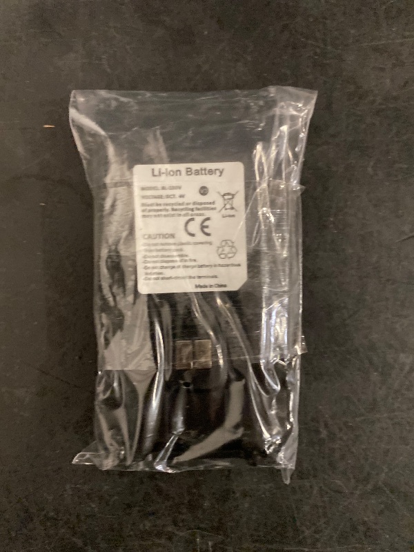 Photo 1 of Retevis RT85 Walkie Talkie Battery,3200 mAh Large Capacity,Compatible with Retevis RT85 TYT TH-UV888 UV88 Two Way Radios,7.4V Rechargeable Replacement Li-ion Battery(1 Pack)