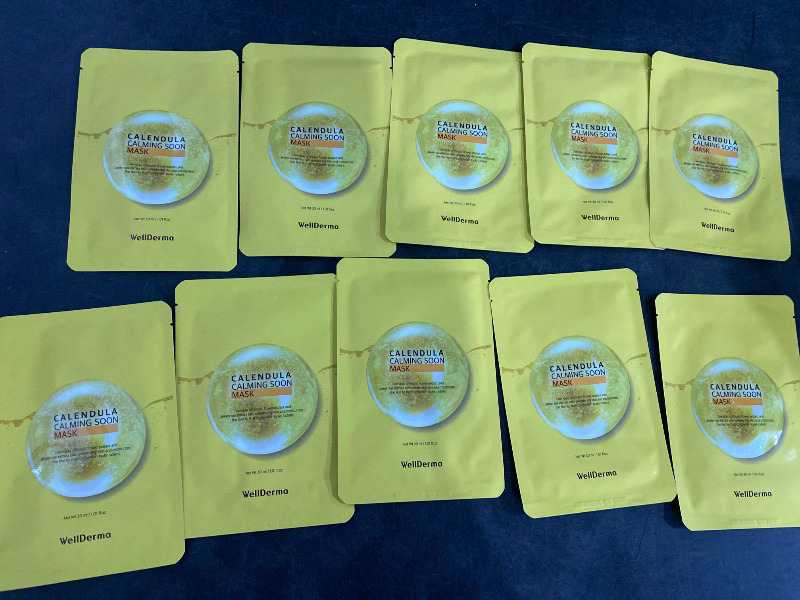Photo 1 of WellDerma Calendula Calming Soon Mask 10ea