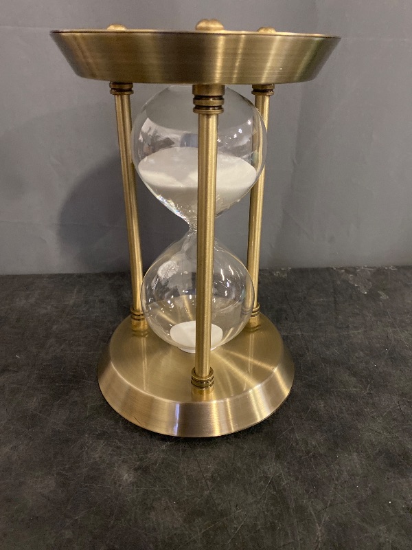 Photo 1 of Hourglass Sand Timer 60 Minute:Brass Sand Clock 60 Minutes,Vintage White Sand Watch 60 Min,Metal 1 Hora Reloj De Arena Grande,Large Unique Unity Hour Glass Sandglass for Office Desk