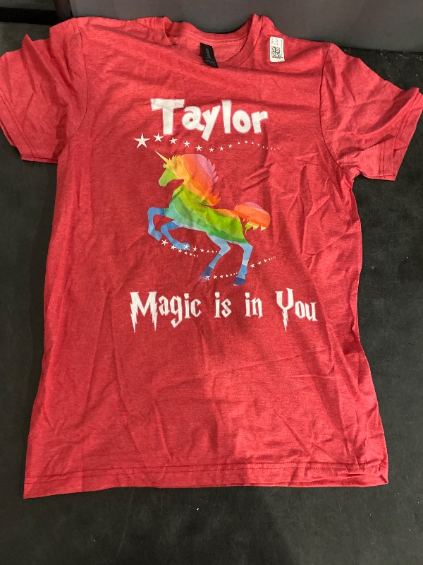 Photo 1 of Small 80's T-Shirt Red Youth