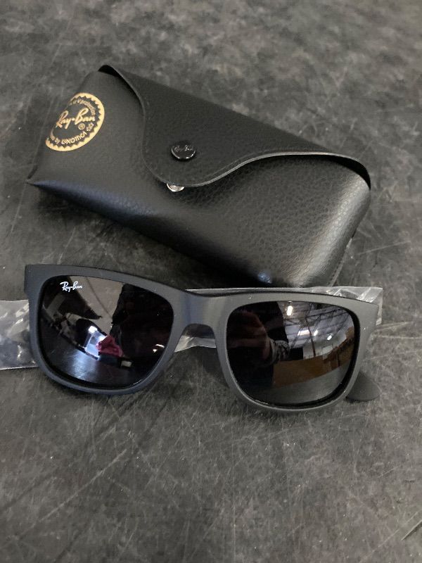Photo 1 of Ray-Ban RB4165 JUSTIN Sunglasses For Men For Women+ BUNDLE with Designer iWear Eyewear Care Kit