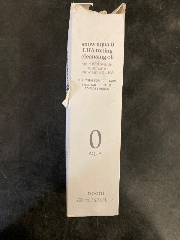 Photo 1 of NOONI Facial Cleanser - Snow Aqua 0 LHA Toning Cleansing Oil | Makeup Blackhead Remover, Pore Control, Glass Skin, Help Control Sebum, Revitalizing, Mother's Day, 6.76 Fl Oz (200 ml)