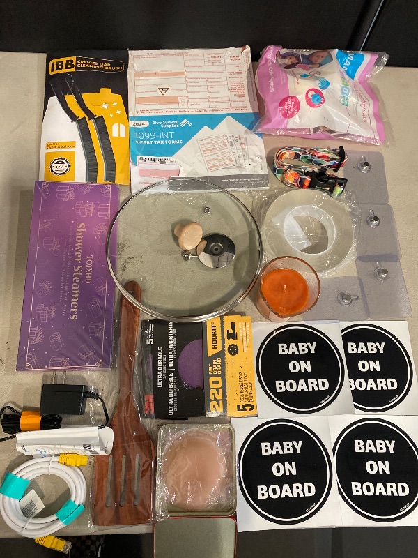 Photo 1 of 16 Item Bundle {Cleaning Supplies, Office Supplies, Baby Feeding, Kitchen & Dining, Home Decor, Hardware, Car Accesories, Tools & Equipment, Dog Supplies,Beauty Accessories} 
________________________________________________________________________________