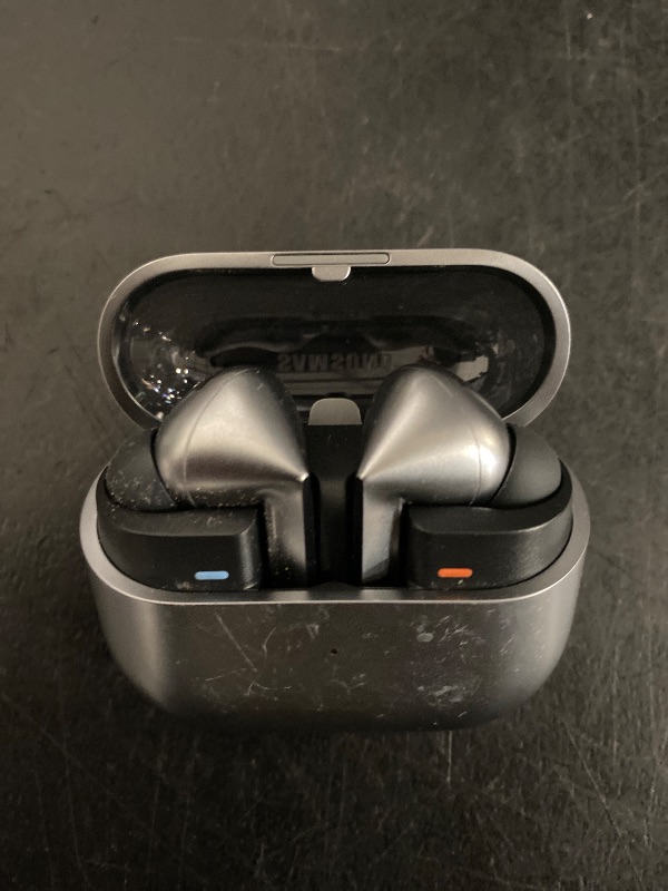 Photo 1 of Galaxy Buds3 Pro Silver