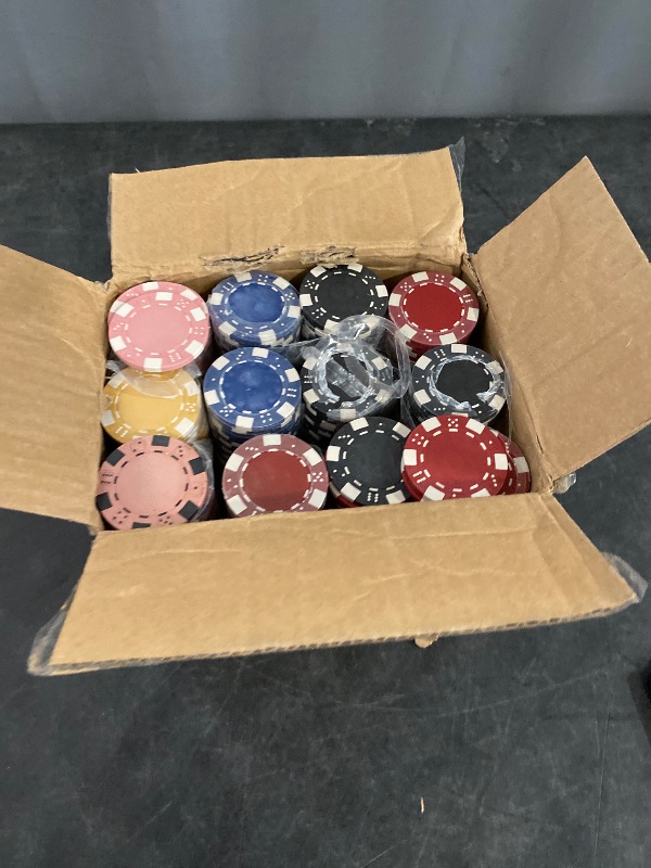 Photo 1 of Poker Chips,Poker Chips Set for Card Board Game,11.5 Gram,for Texas Hold'em, Blackjack,Card Club or Late Night Poker Games 600 CT.