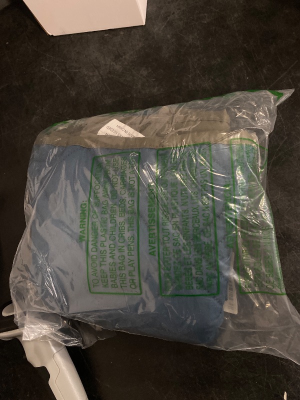 Photo 1 of Ameritex Waterproof Dog Bed Cover Pet Blanket for Furniture Bed Couch Sofa Reversible