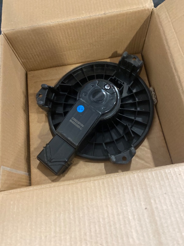 Photo 1 of A-Premium HVAC Heater Blower Motor Assembly Compatible with Toyota Corolla 2009-2013 (Manual A/C Controls), Matrix 2009-2014, RAV4 2006-2018 & Pontiac Vibe 2009-2010 & Scion xB 2008-2015, tC 2011-2016
