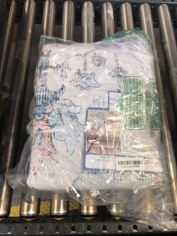 Photo 1 of RELEANY 5x7 Area Rugs 5x7, Washable Rug, Non-Slip, Rugs for Living Room, Kitchen Rugs, Rugs for Bedroom Entryway Rug, Vintage Rugs Boho Floral Medallion, Low Pile, Soft,Teal Green White