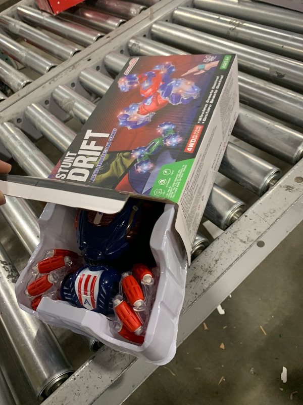 Photo 1 of Remote Control Car, Gesture Sensing RC Stunt Car, 4 WD Transform Off Road for Rotating, 2.4Ghz Hand Controlled Remote Control Twister Cars, RC Cars for Kids Boys Girls Toy Gift Age 8 9 10 11 12 yr