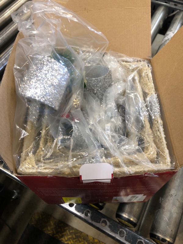 Photo 1 of Set of 3 Christmas Lighted Gift Boxes Decorations, Pre-lit 60LED Warm Boxes with Warm White Lights, Battery Operated Christmas Lights Decor for Xmas Tree, Home, Party, Holiday?Indoor