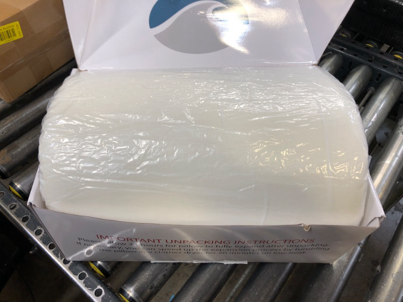 Photo 1 of Bluewave Bedding Versalayer Adjustable Layer Pillow - Five Thin Memory Foam Pillows - 16 Height Adjustments from 0.75 to 5 Inches - for Stomach, Back, and Side Sleepers (Standard)
