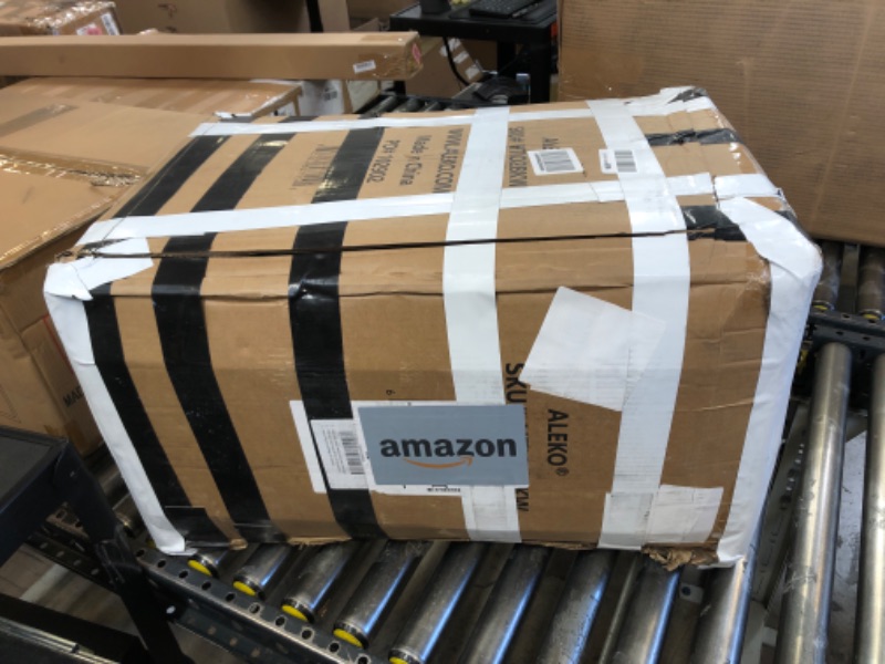 Photo 1 of ALEKO Inflatable Hot Tub Spa | Personal High Powered Jetted Bubble | 145 Gallon | Black and White