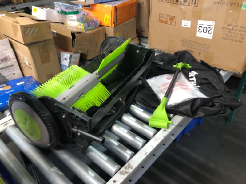 Photo 6 of ***USED - LIKELY MISSING PARTS - UNABLE TO VERIFY FUNCTIONALITY***
Earthwise LSW70021 21-Inch Width Leaf & Grass Push Lawn Sweeper, Black