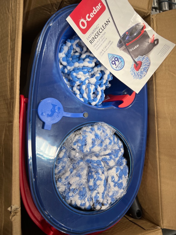Photo 1 of ***USED - MISSING PARTS - INCOMPLETE - SEE PICTURES***
O-Cedar EasyWring RinseClean Microfiber Spin Mop and Bucket Floor Cleaning System with 2 Extra Refills