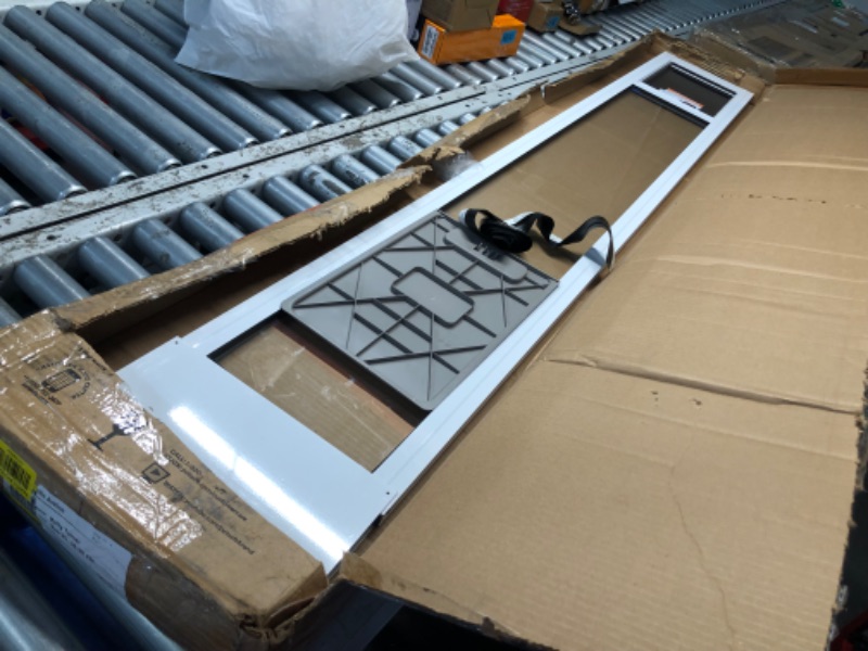 Photo 4 of ***USED - LIKELY MISSING PARTS - UNABLE TO VERIFY FUNCTIONALITY***
PetSafe Sliding Glass Door Dog Door (Medium) Dog Door for Sliding Glass Door Aluminum Patio Panel Insert, Adjustable Height 91 7/16 to 96, Sliding Glass Door Doggie Door Insert (White - Me