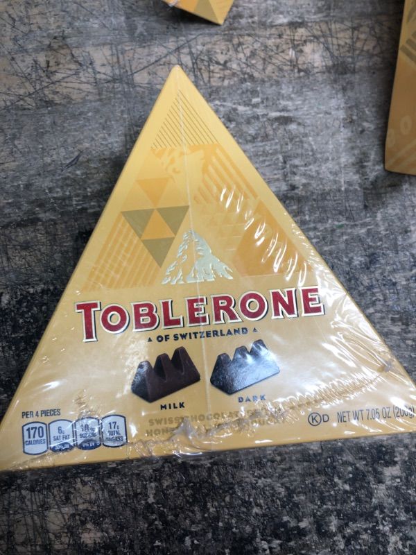 Photo 2 of **EXPIRES 7/30/2024 NON REFUNDABLE**
Toblerone Tiny Swiss Chocolate Gift Set, Dark Chocolate, Milk Chocolate Candy Bars with Honey & Almond Nougat, Valentines Day Chocolate Candy, 7.05 oz (25 Pieces) 