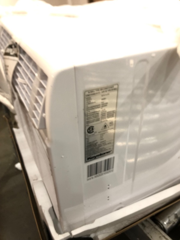 Photo 2 of * SEE NOTES* Keystone 14,000 BTU Wall Mounted Air Conditioner with Supplemental Heat and Dehumidifier Function, 230V, Wall AC for Living Room and Large Rooms up to 700 Sq.Ft., Quiet, High Efficiency AC with Remote Heat/Cool 230V Bright White 14000 BTU