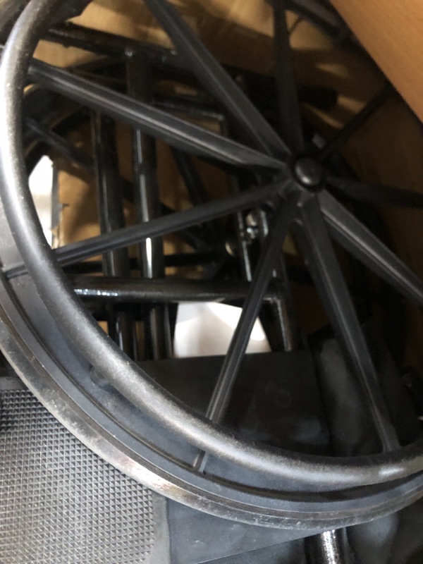 Photo 4 of * MISSING HARDWARE* Drive Medical SSP118FA-SF Silver Sport 1 Folding Transport Wheelchair with Full Arms and Removable Swing-Away Footrest, BlackLPNRRIB6851013
