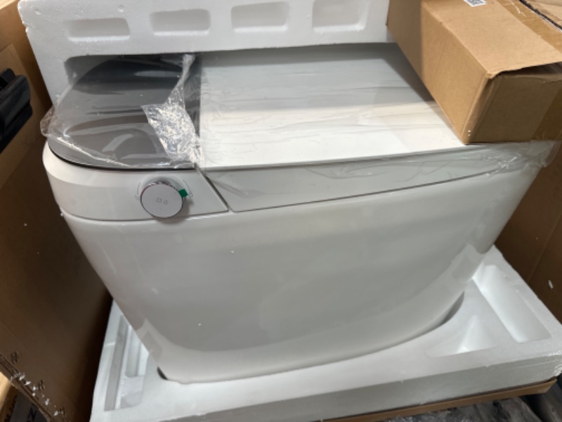 Photo 4 of *UNABLE TO TEST**CASTA DIVA CD-U010 Smart Toilet with Bidet Built in, Auto Open & Close, Elongated Heated seat,Foot Sensor Flush,Built in Tank with Powerful Flush,LED Display, Warm Water Wash, Dryer,Night Light