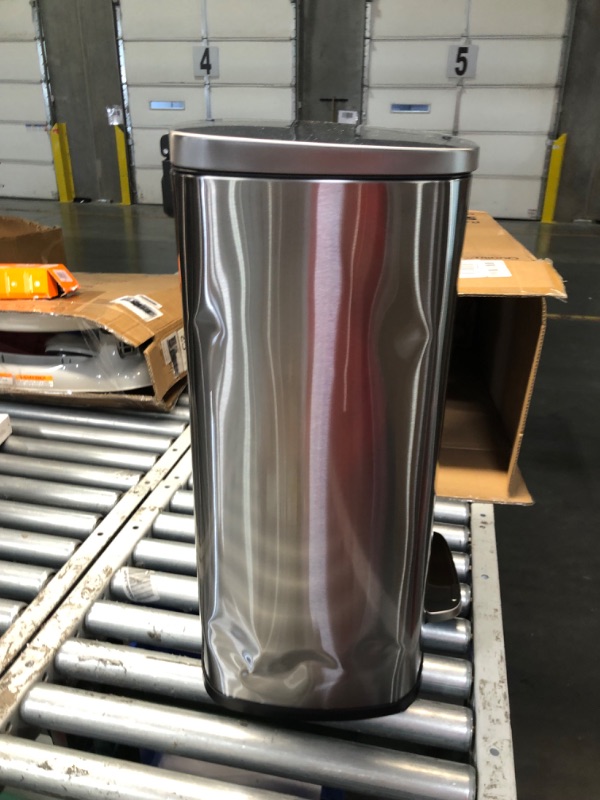 Photo 7 of ***USED - DAMAGED - DENTED - SEE PICTURES***
QUALIAZERO 50L/13Gal Heavy Duty Hands-Free Stainless Steel Commercial/Kitchen Step Trash Can, Fingerprint-Resistant Soft Close Lid Trashcan, Rectangle Shape, 17"L x 14.8"W x 24.41"H