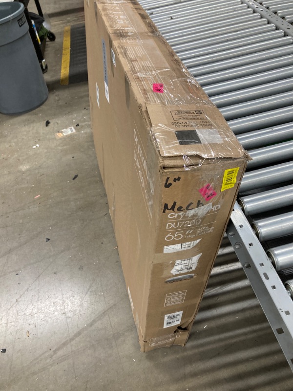 Photo 1 of ***(BROKEN SELLING FOR PARTS ONLY)***SAMSUNG 65-Inch Class Crystal UHD 4K DU7200 Series HDR Smart TV w/Object Tracking Sound Lite, PurColor, Motion Xcelerator, Mega Contrast, Q-Symphony (UN65DU7200, 2024 Model) ***SEE ALL PHOTOS ITEM IS BROKEN***