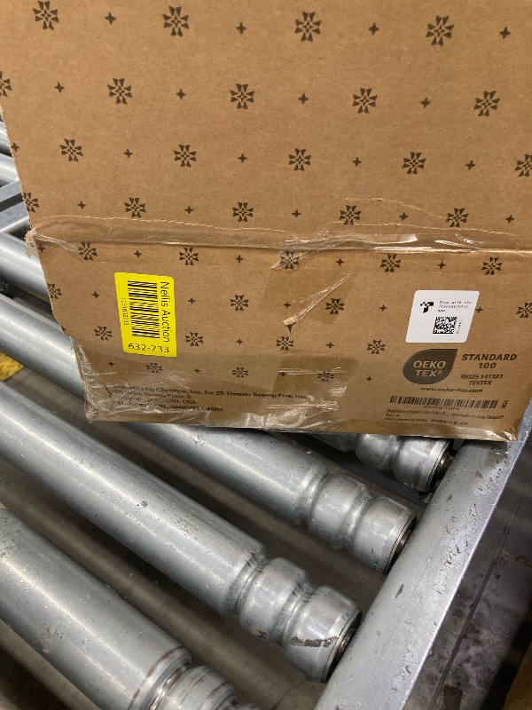 Photo 1 of **ONLY ONE PILLOW**Beckham Hotel Collection Bed Pillows Standard/Queen Size Set of 2 - Original Soft Down Alternative Pillow for Sleeping - Soft Support for Back, Stomach or Side Sleepers