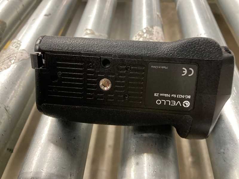 Photo 1 of **NO BOX***Vello Battery Grip for Nikon Z8  VELLO BG-N23