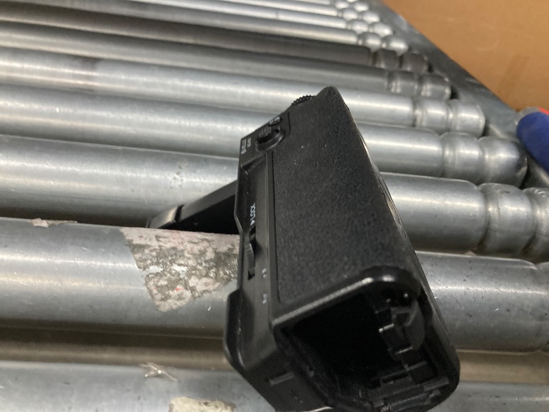 Photo 1 of **NO BOX***Vello Battery Grip for Nikon Z8  VELLO BG-N23