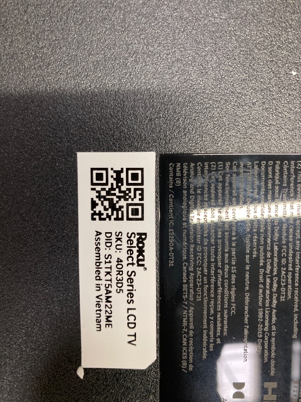 Photo 1 of ***BROKEN*NON RETURNABLE*NON REFUNADABLE*NO EXCEPTIONS***Roku Smart TV 2025 – 40-Inch Select Series, 1080p Full HD TV – Roku TV with Voice Remote – Flat Screen LED Television with Wi-Fi for Streaming Live Local News, Sports, Family Entertainment***BROKEN*