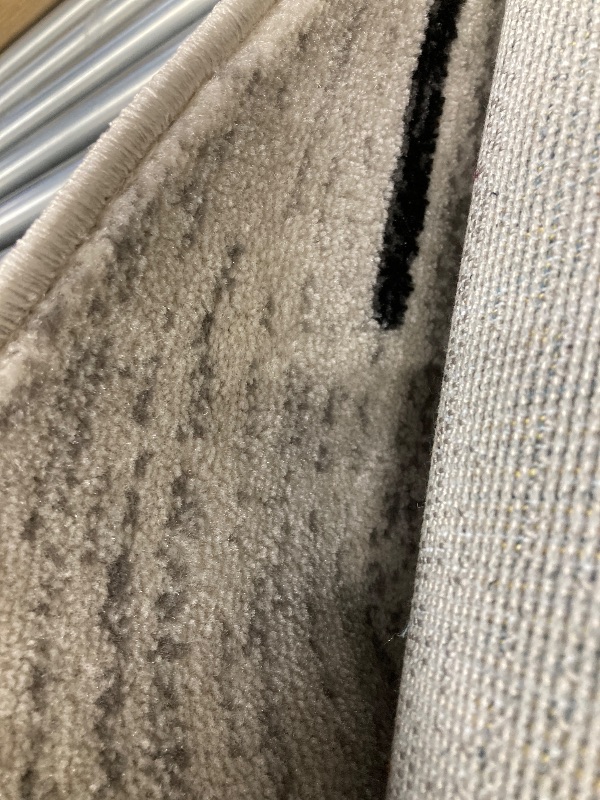 Photo 1 of  7 FEET ROUND RUG FOR LIVING ROOMS 