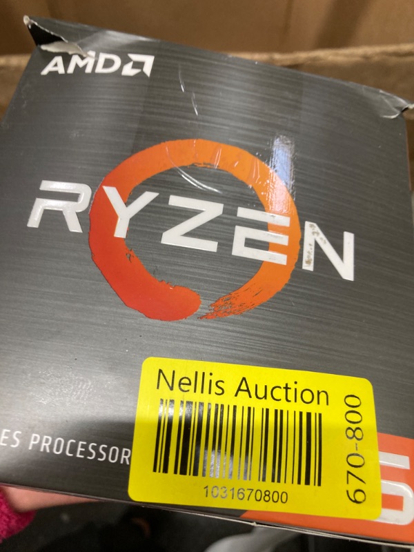 Photo 2 of AMD Ryzen 5 5600X 6-core, 12-Thread Unlocked Desktop Processor with Wraith Stealth Cooler