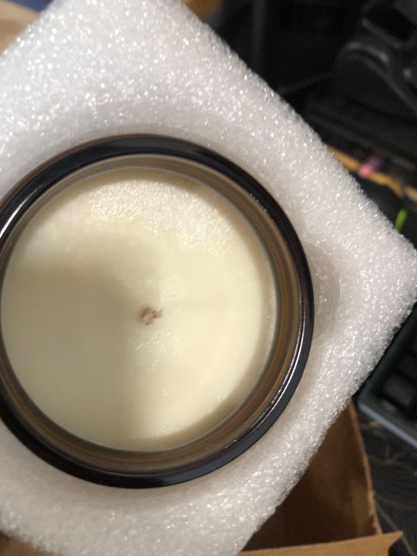 Photo 1 of AOOVOO Coconut Vanilla Candles - Vanilla Candle, Scented Candles, Soy Candles, Aromatherapy Candle, Soy Wax Candle, Candle for Home Scented, 9oz