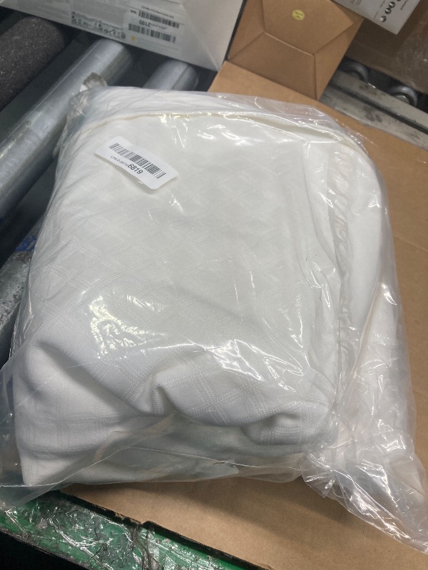 Photo 1 of ***MISSING PIECE// NO RETUNR*** 
Lunix Replacement Cover for LX5 4pcs Wedge Pillow Set, Foam not Included - Air White