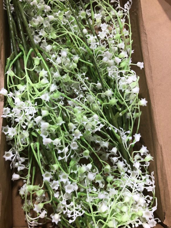 Photo 3 of alyptus Artificial Flowers Lily of The Valley Bulbs Stems White Fake Babys Breath 8 Bundles for Vase Filler Wedding Table Centerpieces Indoor Decor(8, White Artifical Babys Breath)